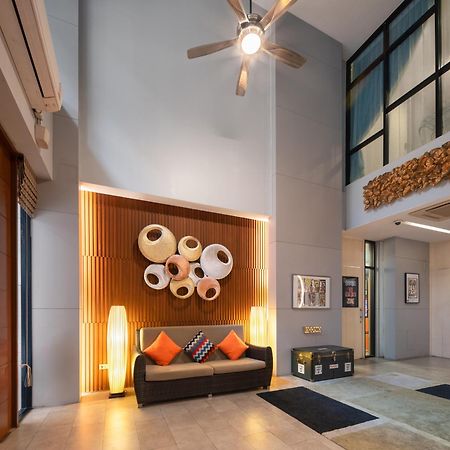 Icheck Inn Gems Center Silom Bangkok Zewnętrze zdjęcie