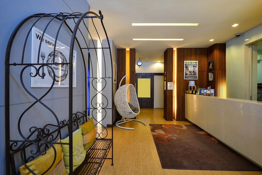 Icheck Inn Gems Center Silom Bangkok Zewnętrze zdjęcie