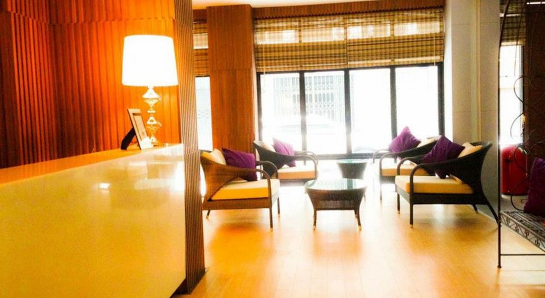 Icheck Inn Gems Center Silom Bangkok Zewnętrze zdjęcie