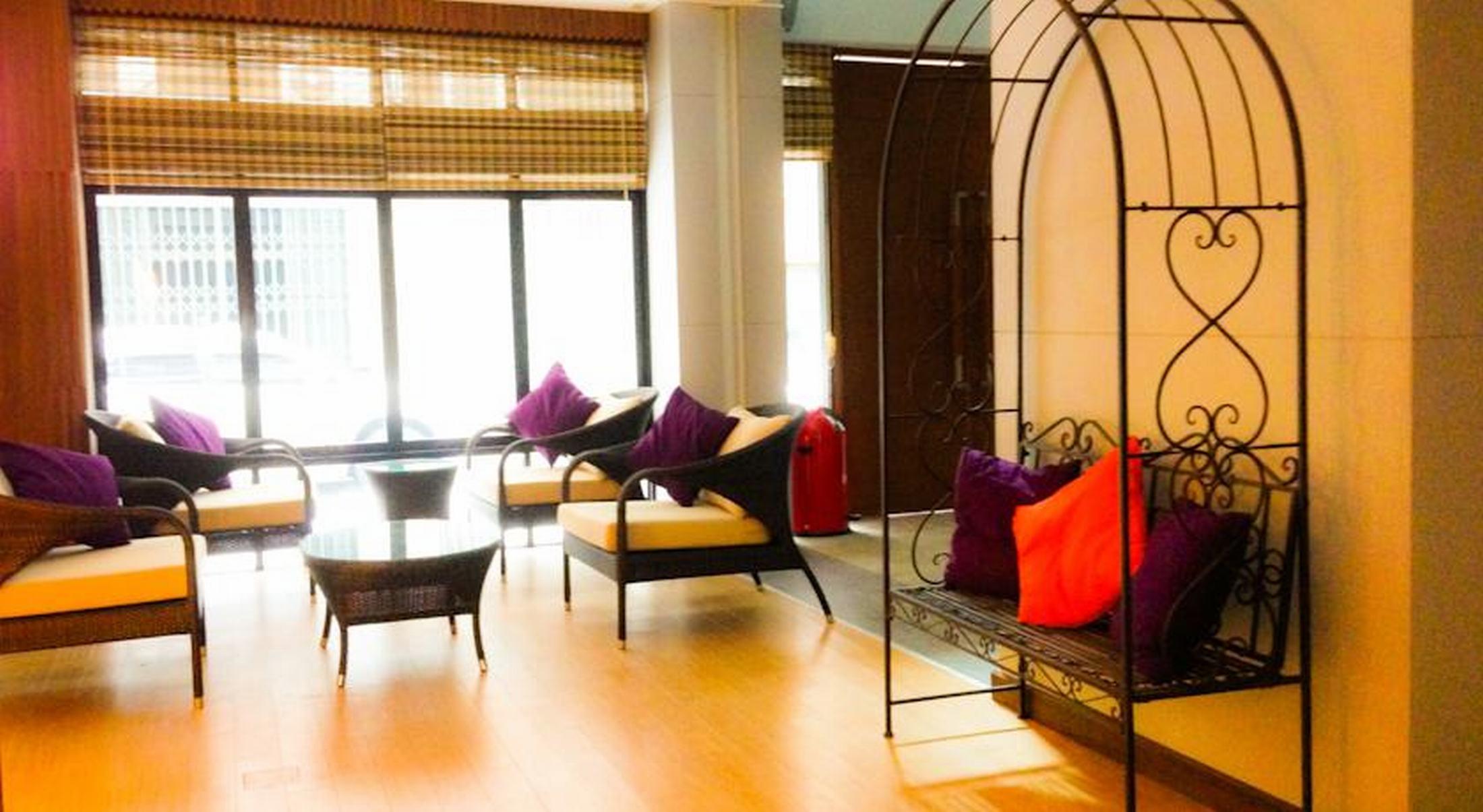 Icheck Inn Gems Center Silom Bangkok Zewnętrze zdjęcie