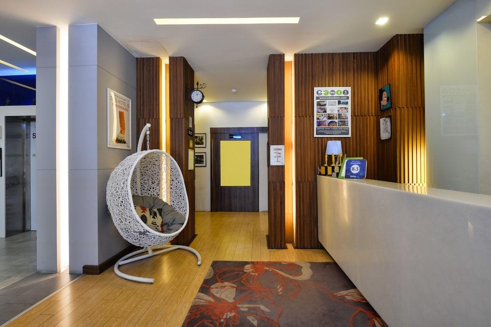 Icheck Inn Gems Center Silom Bangkok Zewnętrze zdjęcie