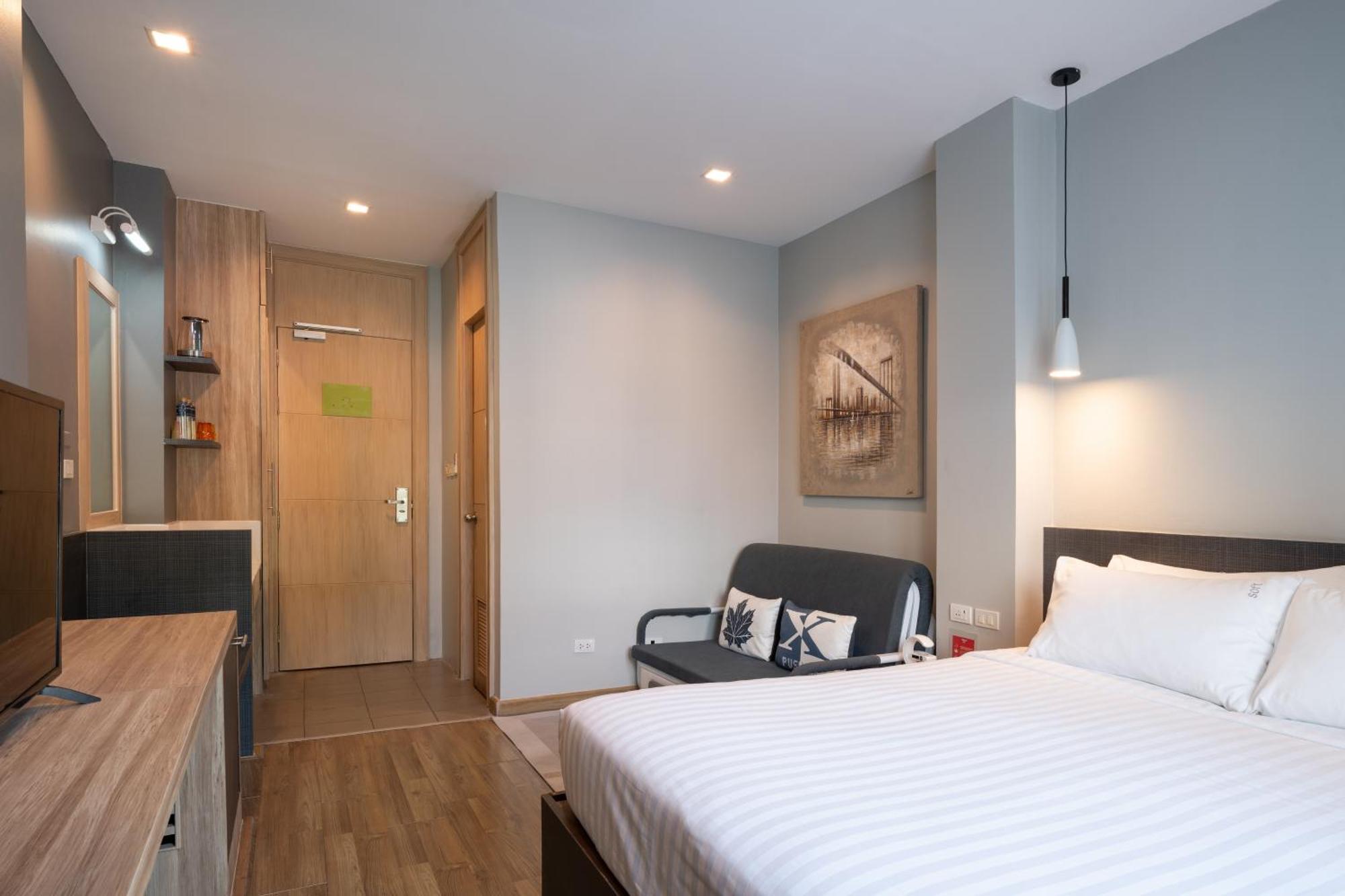 Icheck Inn Gems Center Silom Bangkok Zewnętrze zdjęcie
